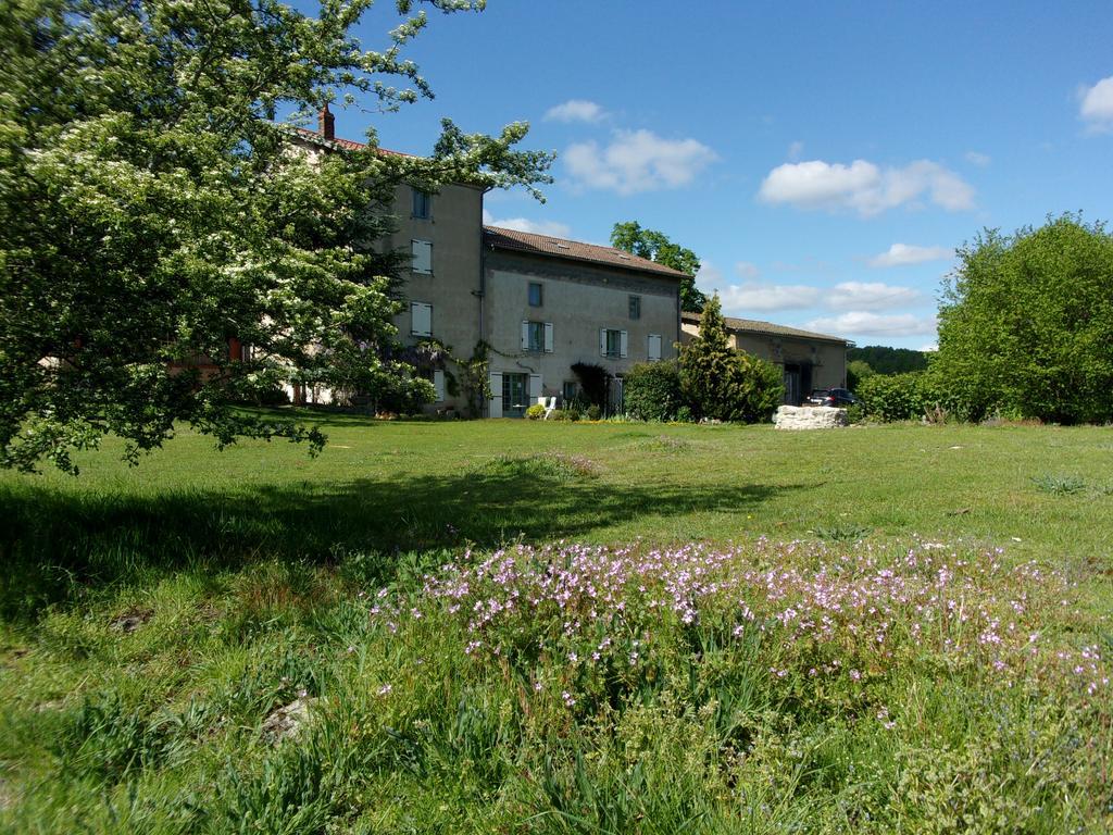Chambres D'Hotes Le Besset Тьер Экстерьер фото